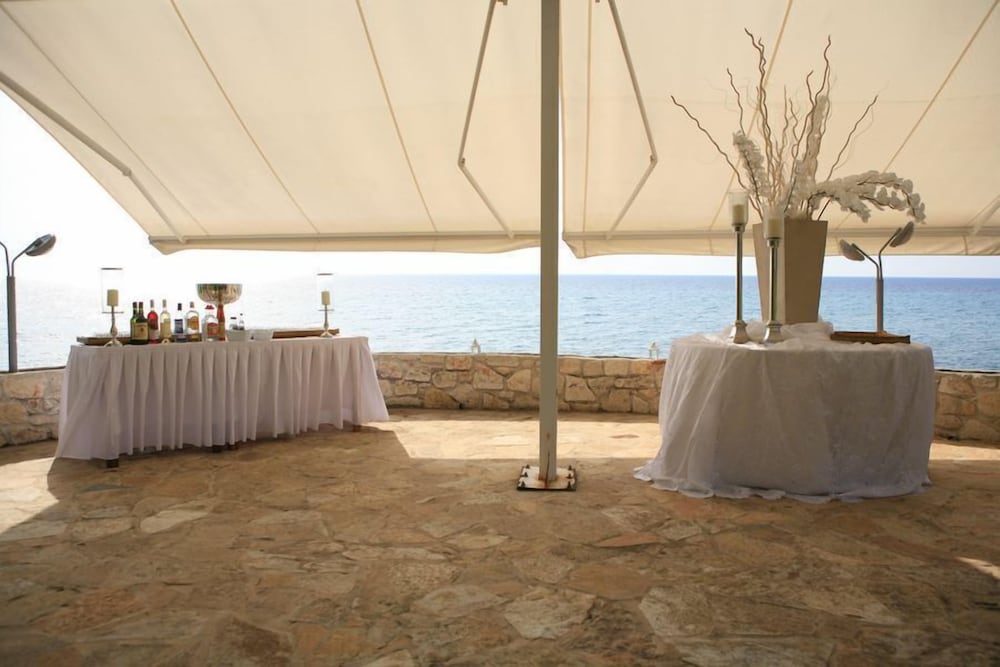 Elani Bay Resort