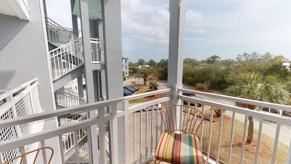 Bay View Villas 2 by Tybee Vacation Rentals