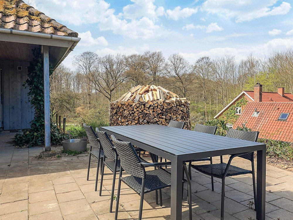 6 Person Holiday Home in Asperup
