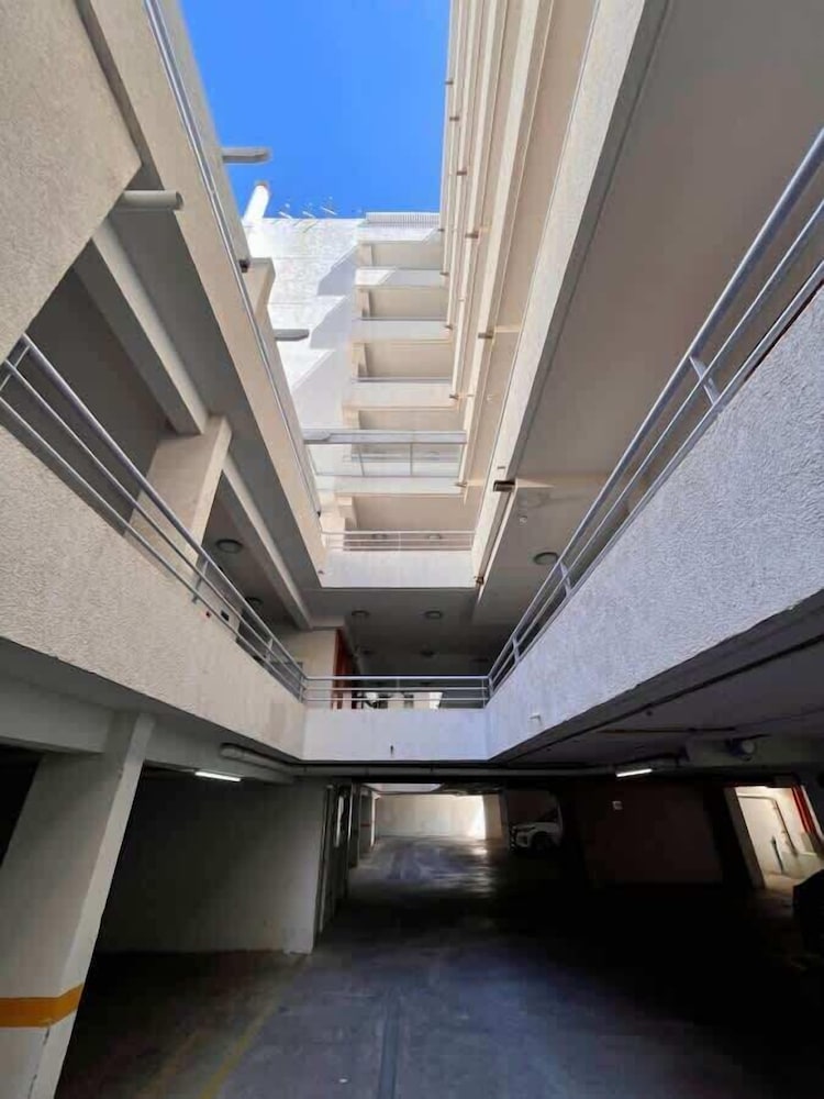 Urbano Familiar Bellavista Parking Washer Wifi