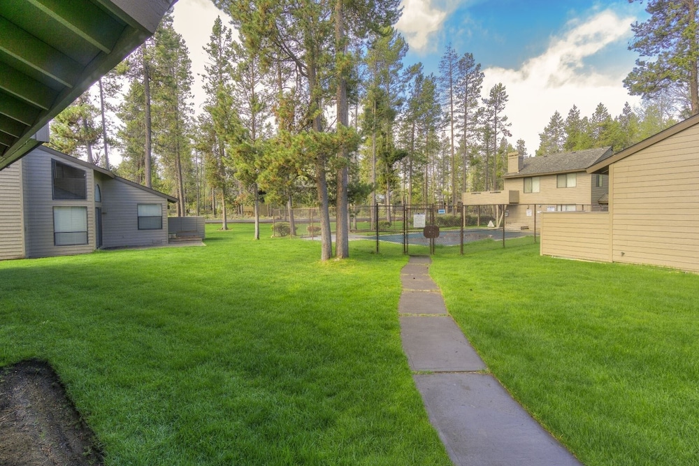 Fairway Village 8 3 Bedroom Condo