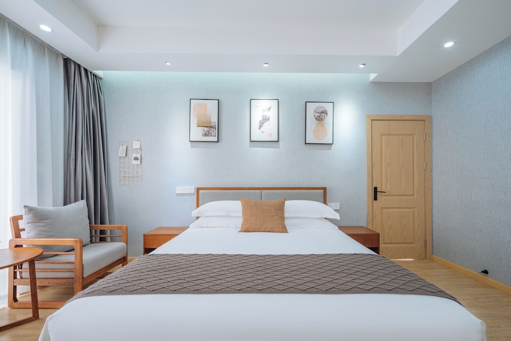 Yinshu Lunas Vila Courtyard Garden Resort Hotel (Shanghai International Tourism Resort Branch)