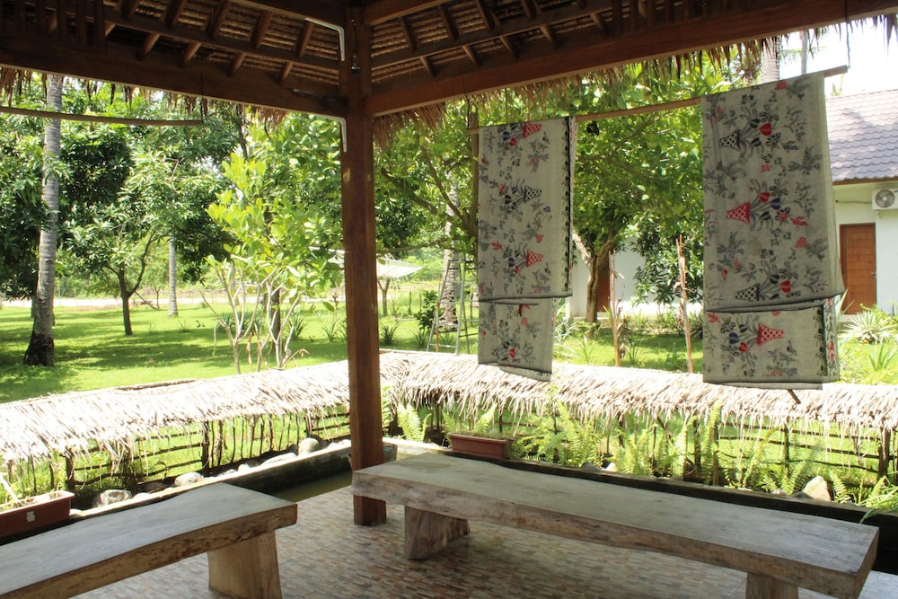 Gondang Beach Hotel