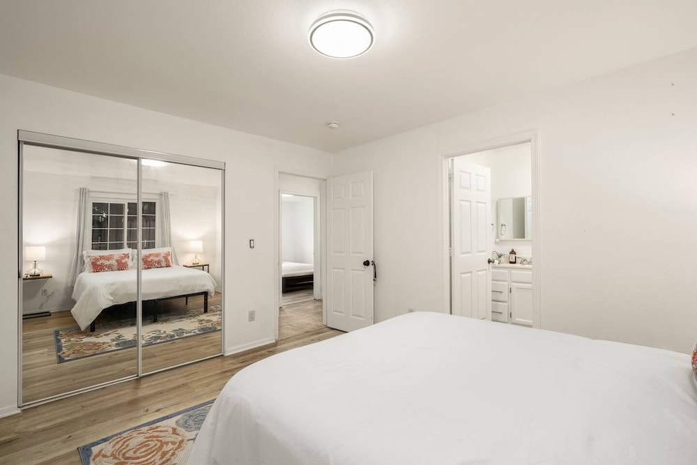 Lanzit Bnb - 35 Percent off June Low Fees