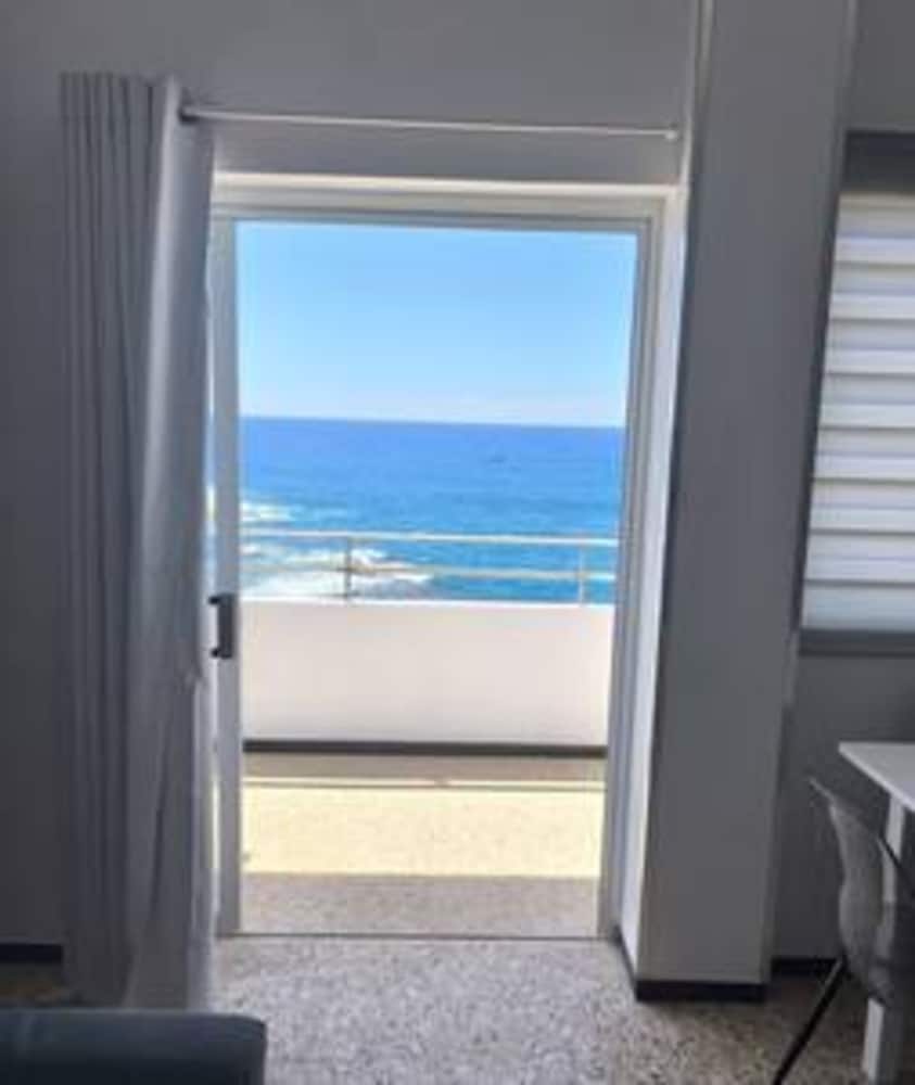La Caleta Reviva Canarias