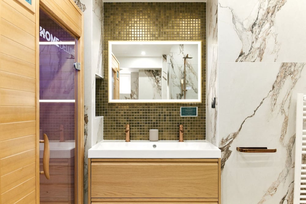Lavie Maison Chic Sauna Hot Tub