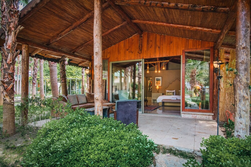 Layla Gocek - Yetişkinlere Özel - Image 65