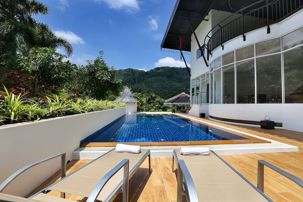 Villa Nap Dau 10 Bedrooms