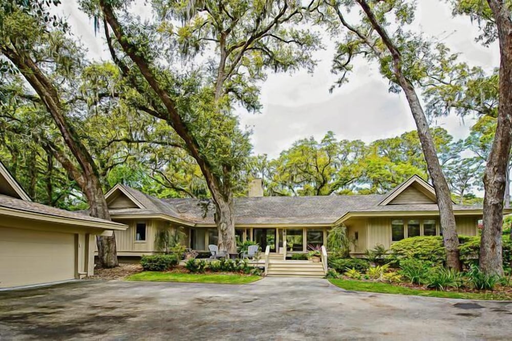 14 Turnberry Lane at The Sea Pines Resort view 5