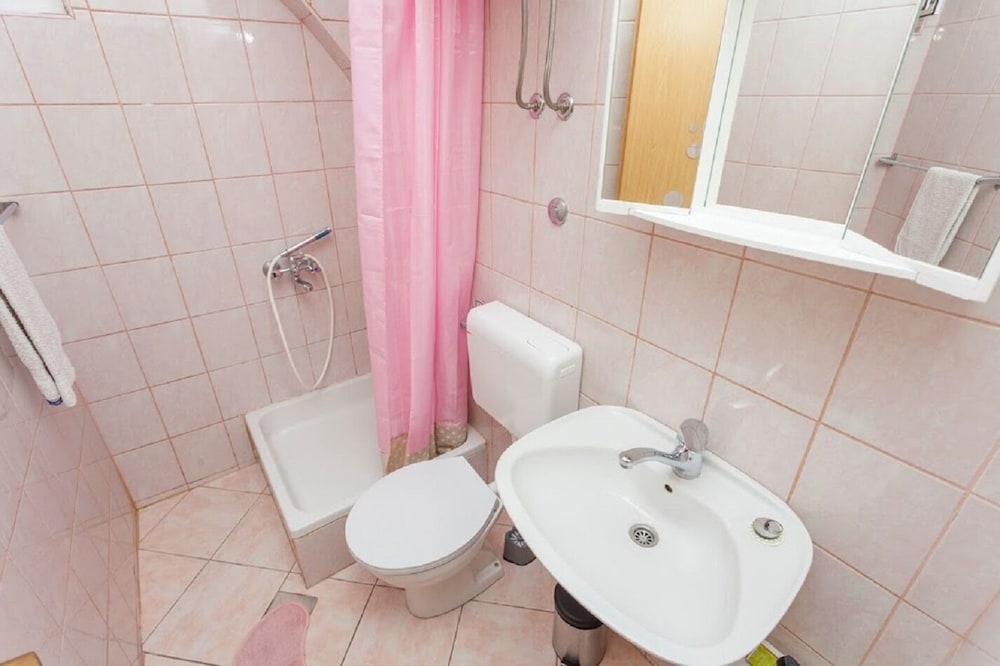 Tomislava - Ground Floor Apartments - A1 view 4