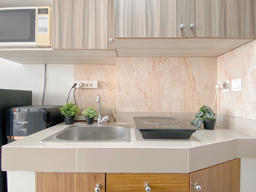 Modern Compact Studio Apartment At Vasanta Innopark