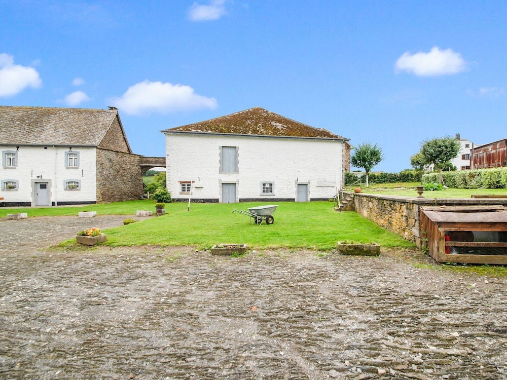 Heritage Holiday Home in Gouvy With Fenced Garden