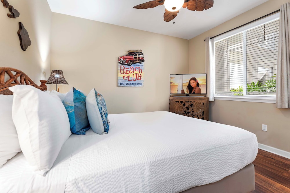 Golf View Villa - Concierge, Pools, Walk to Beach, Shops & Restaurants - Vrkcv