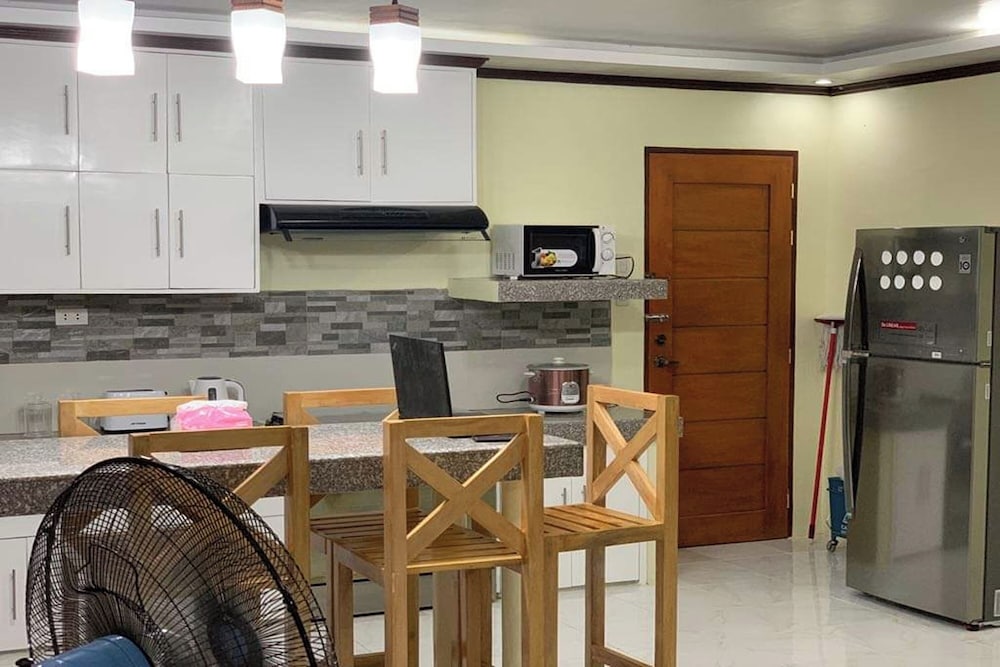 Michael's Homestay - Farm Villa near Patar Beach & Bolinao Falls