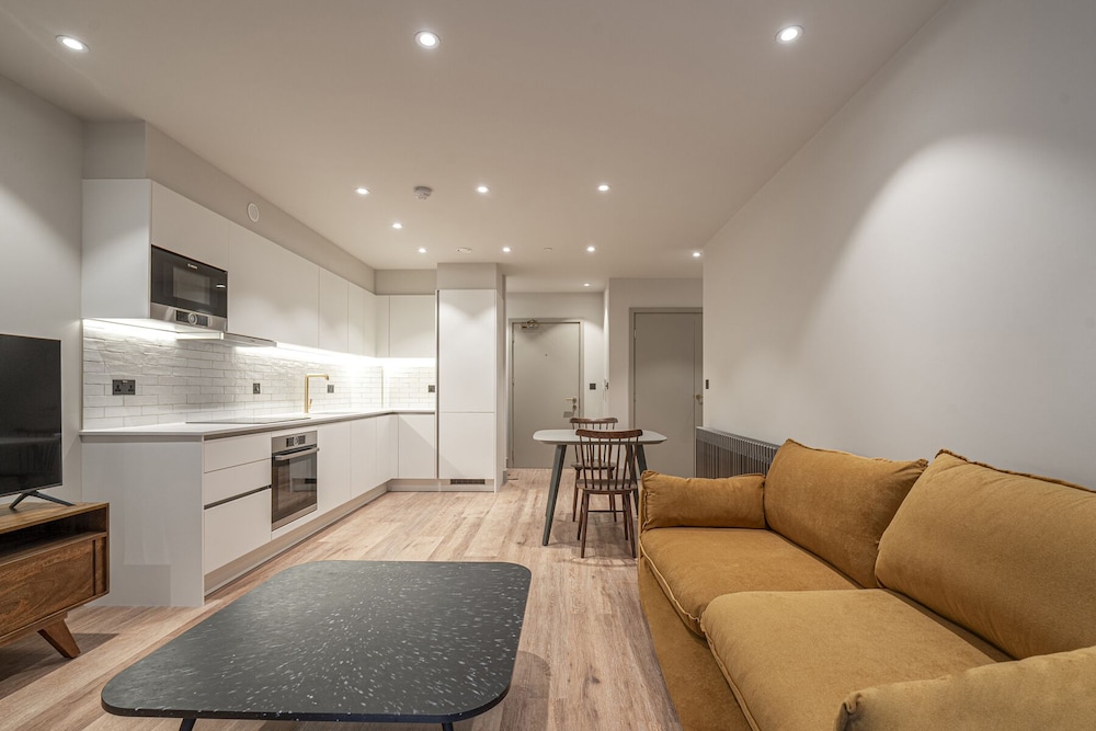Smart North London Apartment