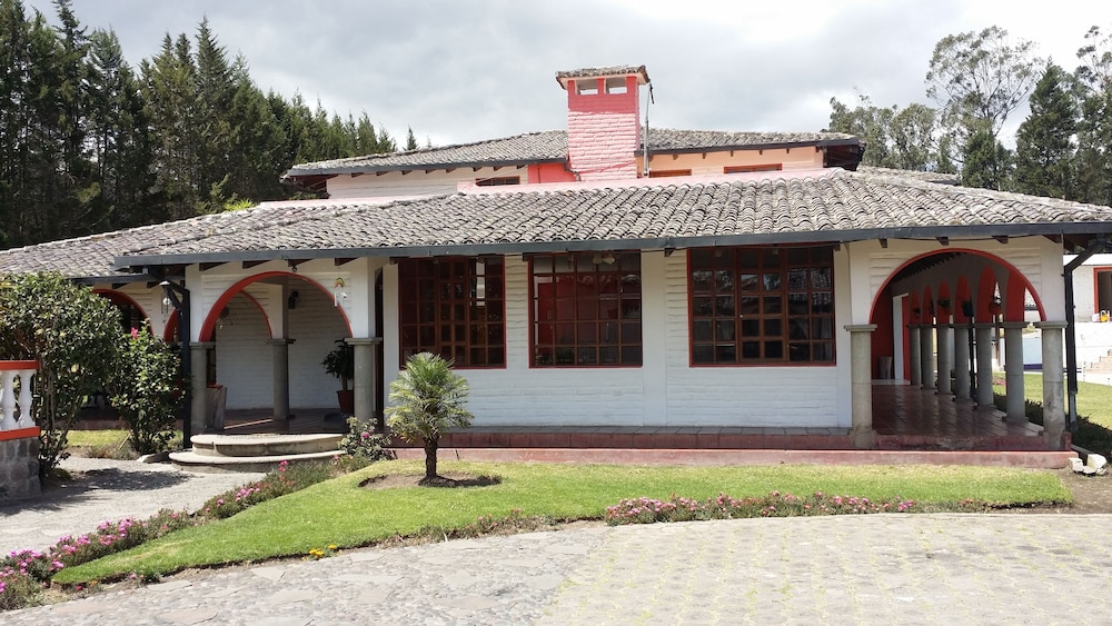 Hosteria San Carlos Tababela