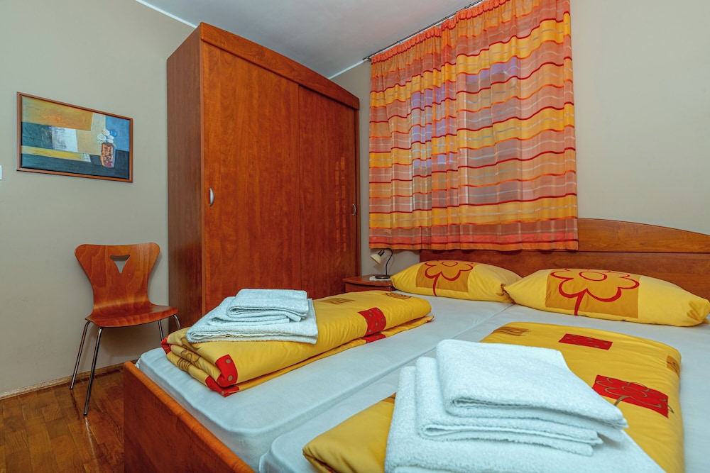Apartman Mira