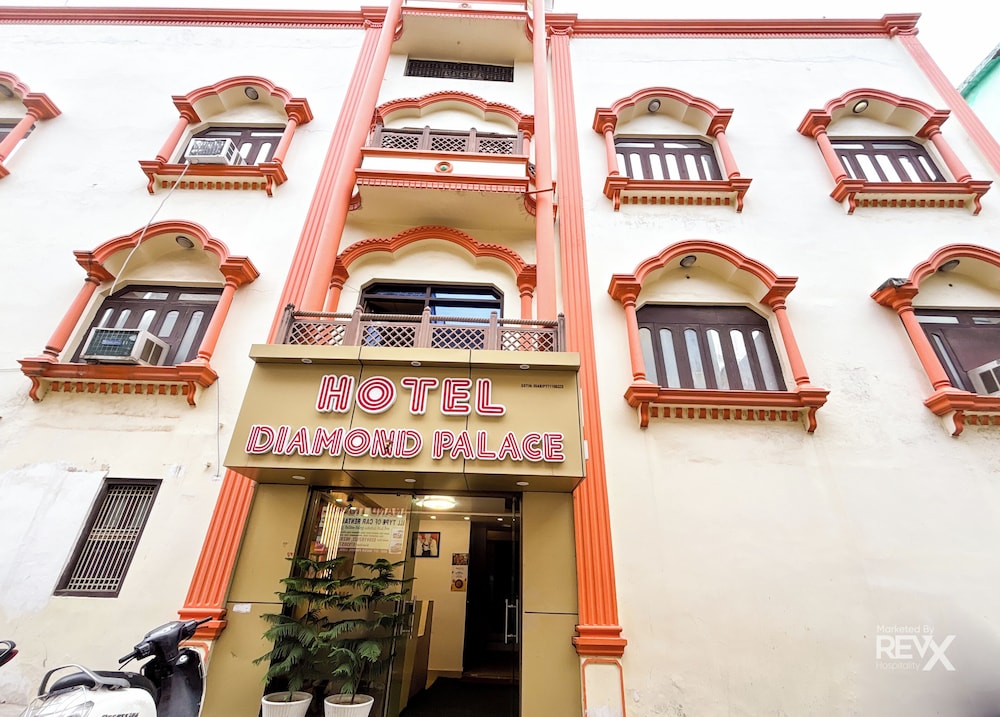 Hotel Diamond Palace