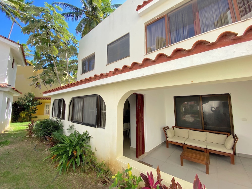 TROPICAL VILLAS playa LOS CORALES