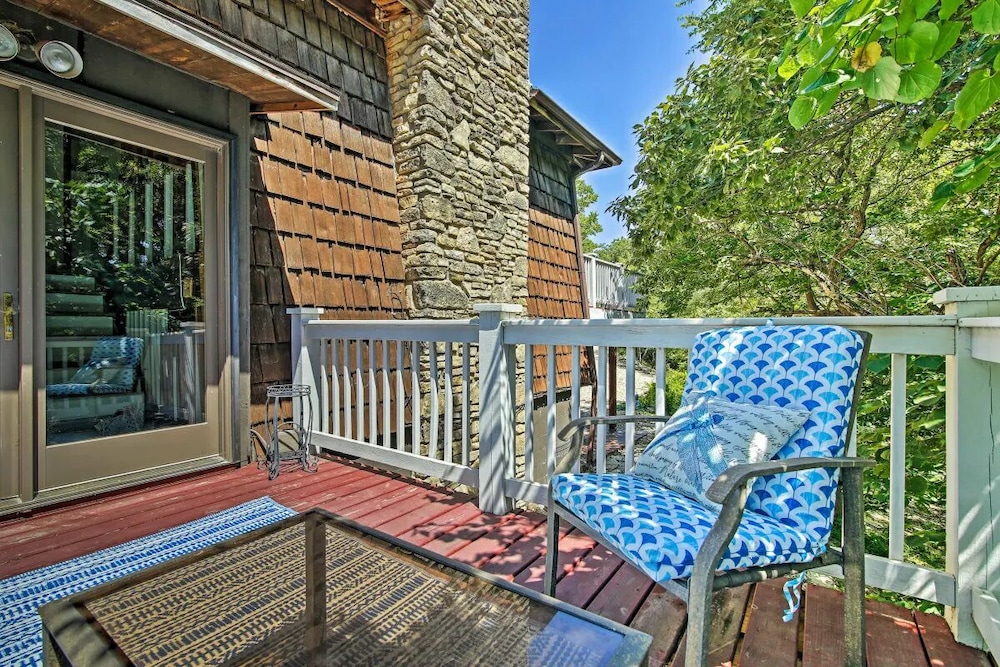 New York City Vacations - Walk to Tuttle Creek Lake: Secluded Scenic Retreat - Property Image 34