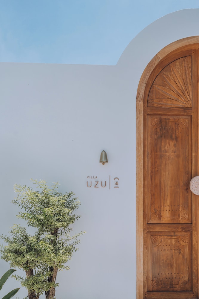 Lumora Boutique Villas