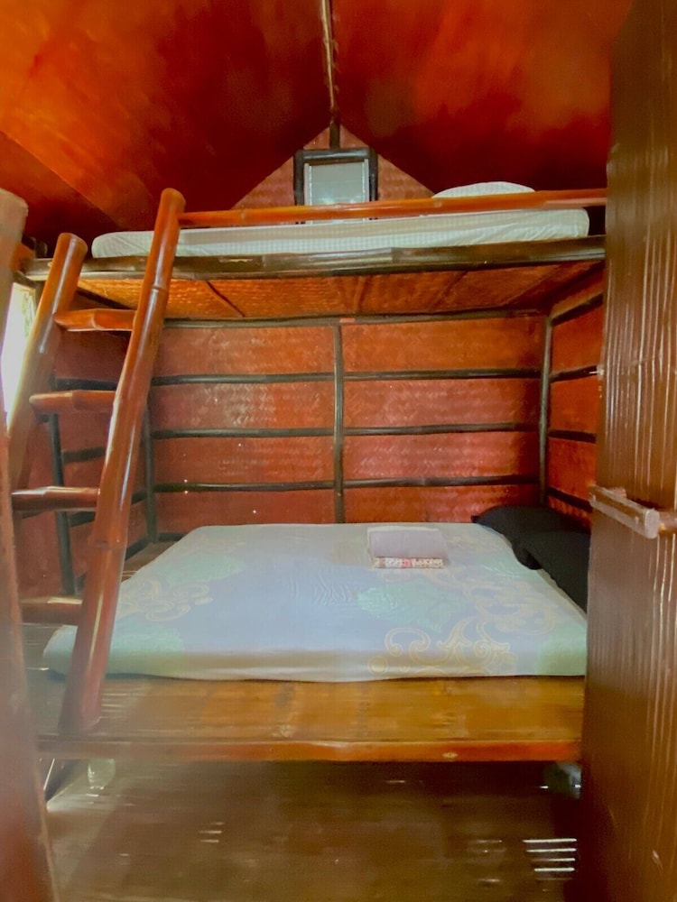 AltaVista Beach Resort Samal powered by Cocotel