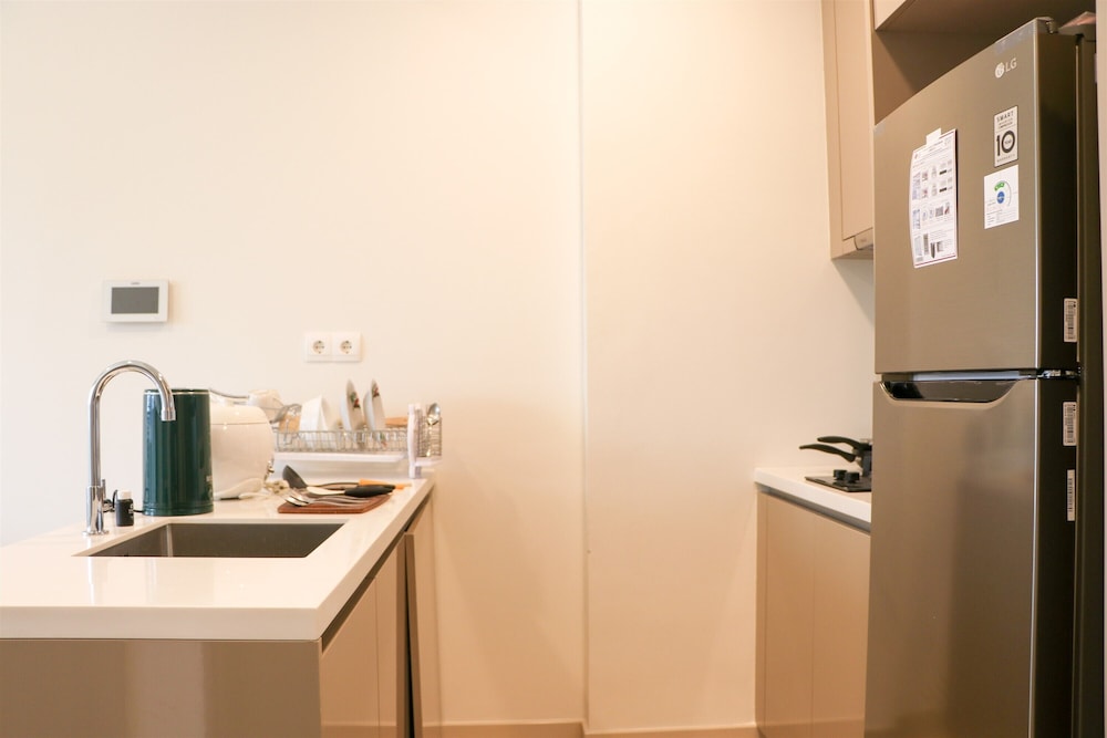 Nice And Elegant 1Br Apartment At Arumaya Residence