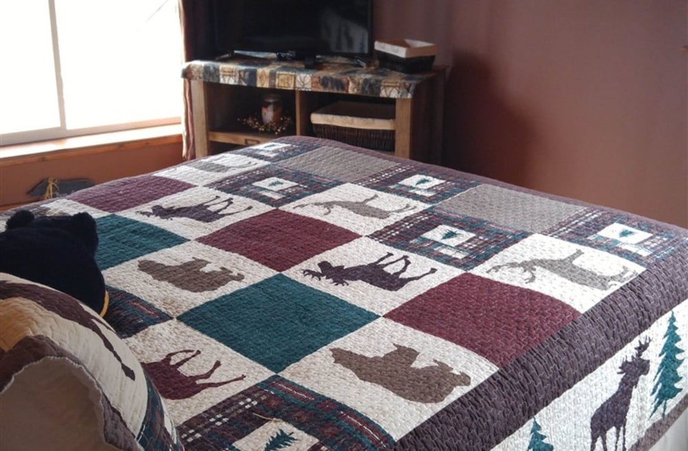 Strong Timbers B&B