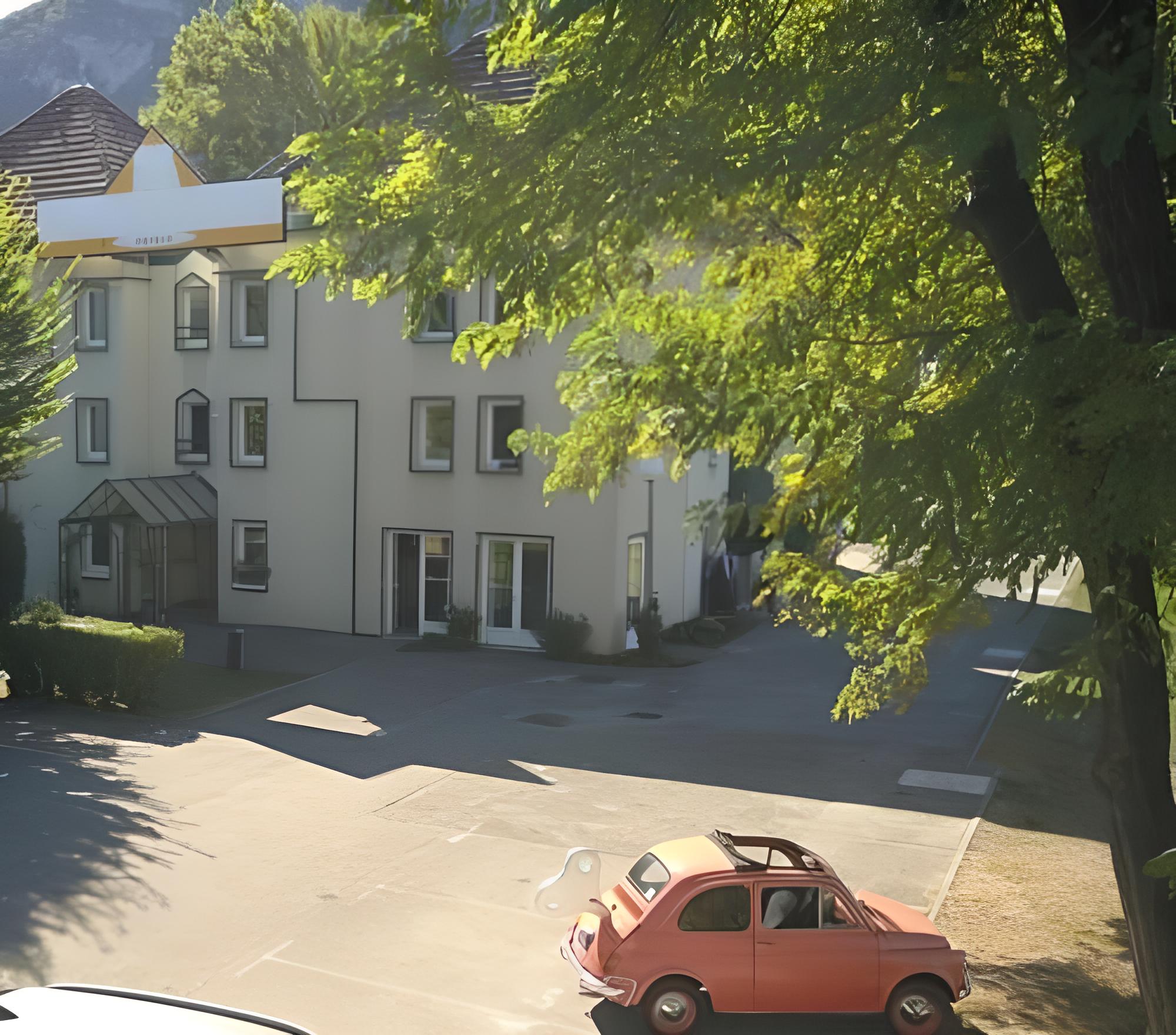 Hôtel Grenoble Voreppe view 3