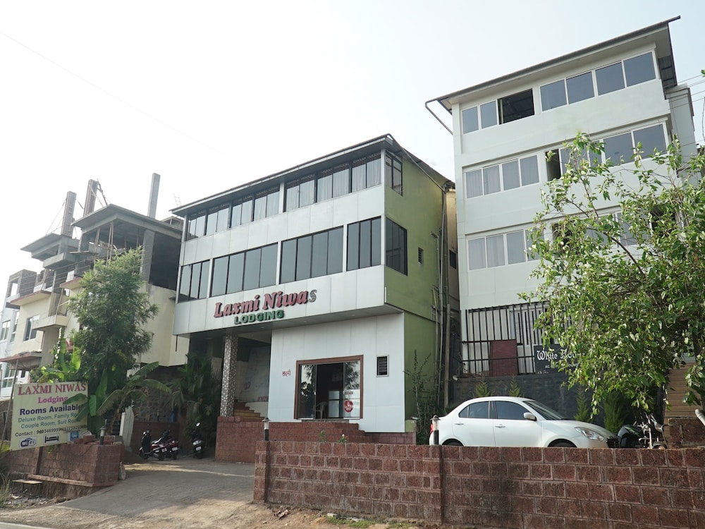OYO 12529 Hotel Sunrise Regency