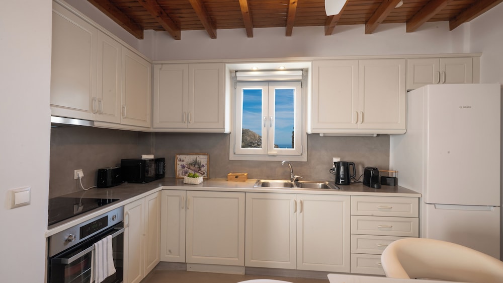CAVO BLUE VILLAS