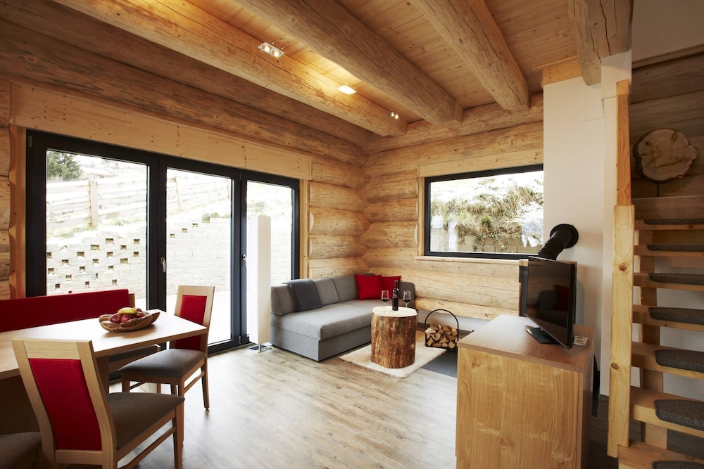 Chalet in Ladis by Ski Slope & Sonnenbahn