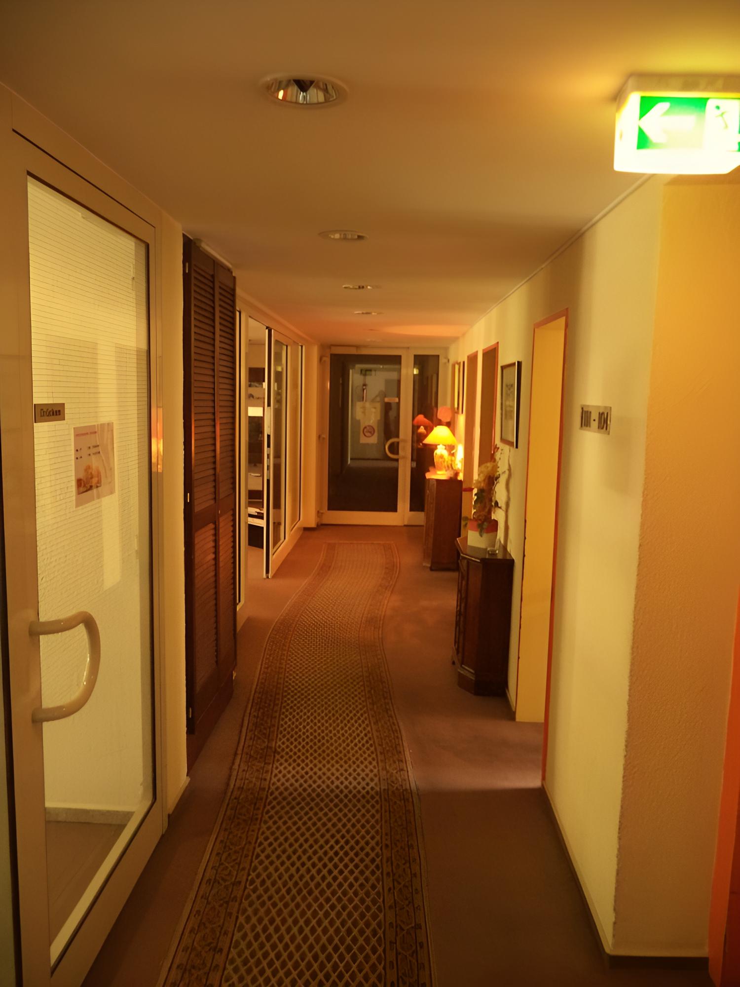 Hotel Ambassador