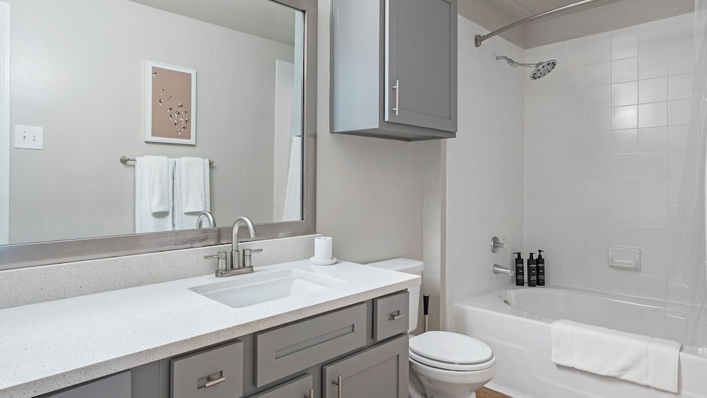 Landing Apartments Houston