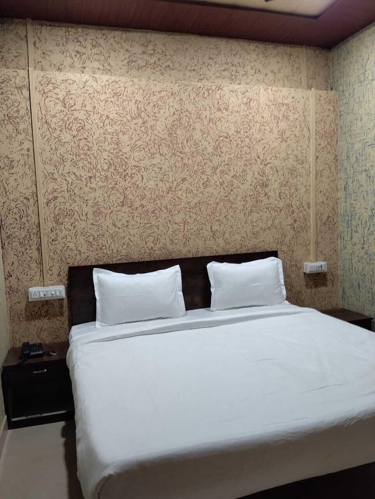 Vishnu Inn