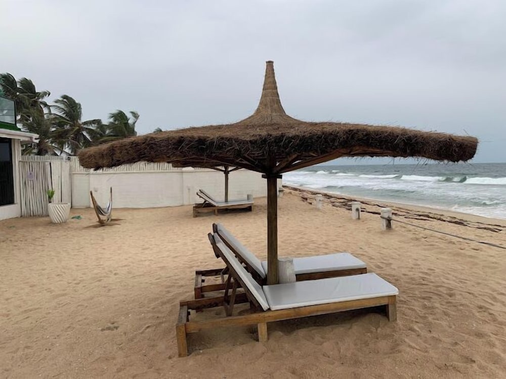 Rosh Beach Resort