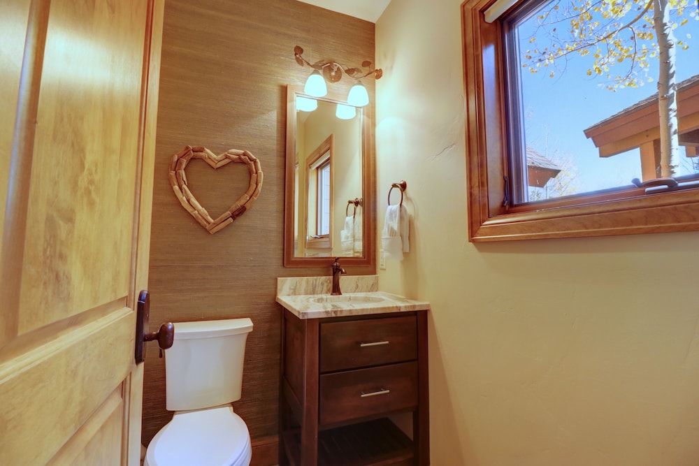 Peakside Escape 178 3 Bedroom Home