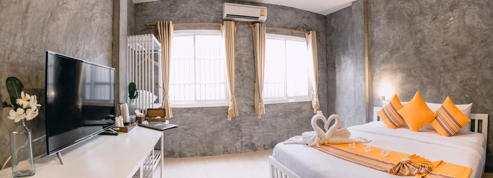 Ban's Avenue Guest House