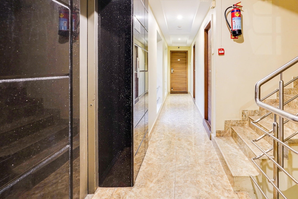 Super Townhouse Oak Kodambakkam
