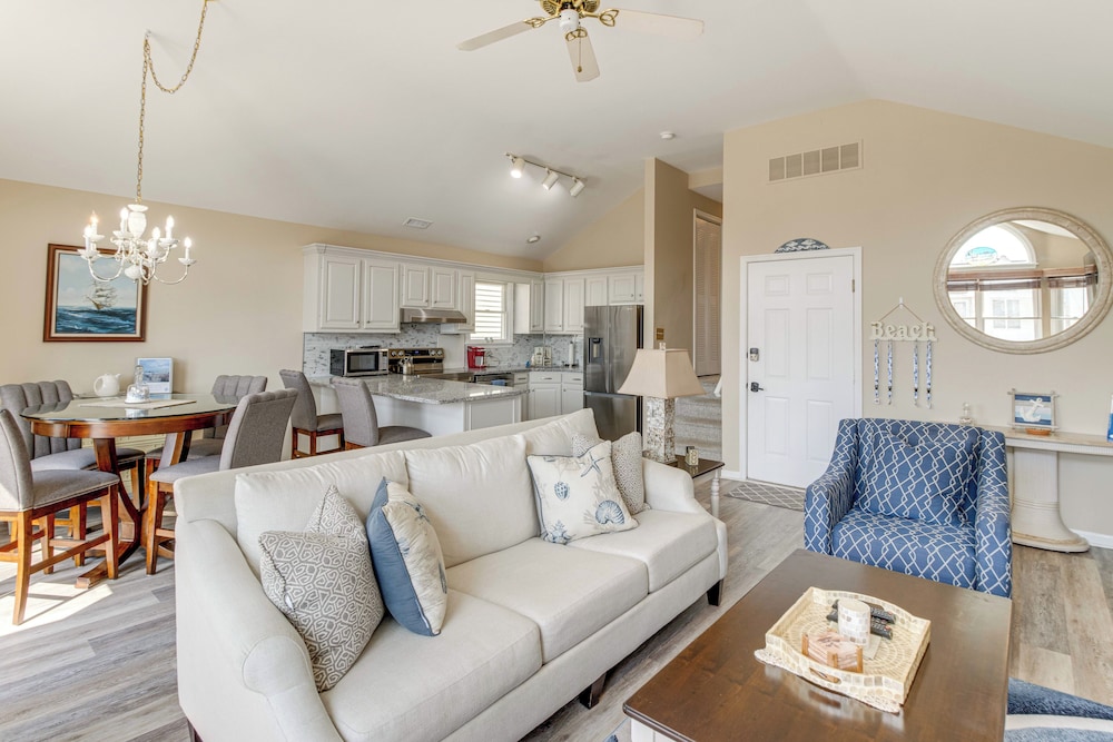 2 Blocks to Beach Access: Ocean City Adventure!