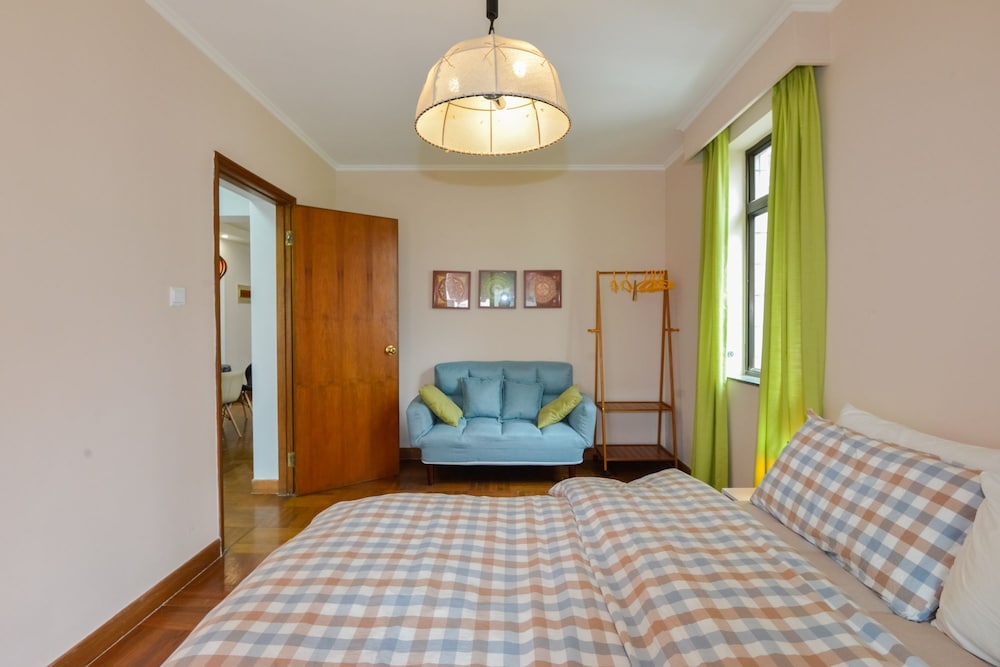 GoNative Downtown Apartment Tianzifang