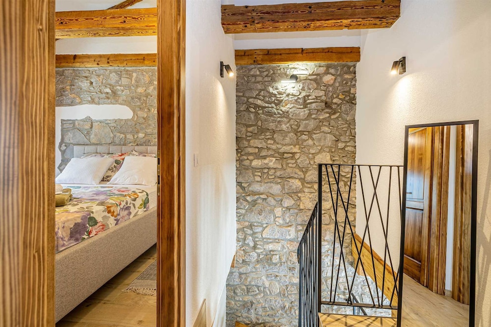 Holiday House Rural Home Frane