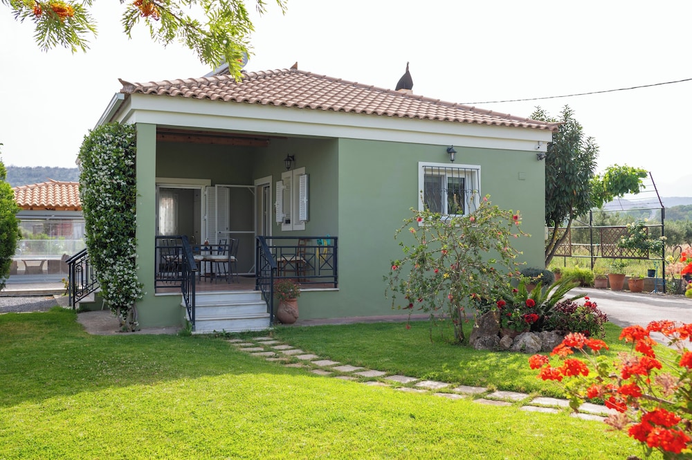Spedion Villa Gytheio
