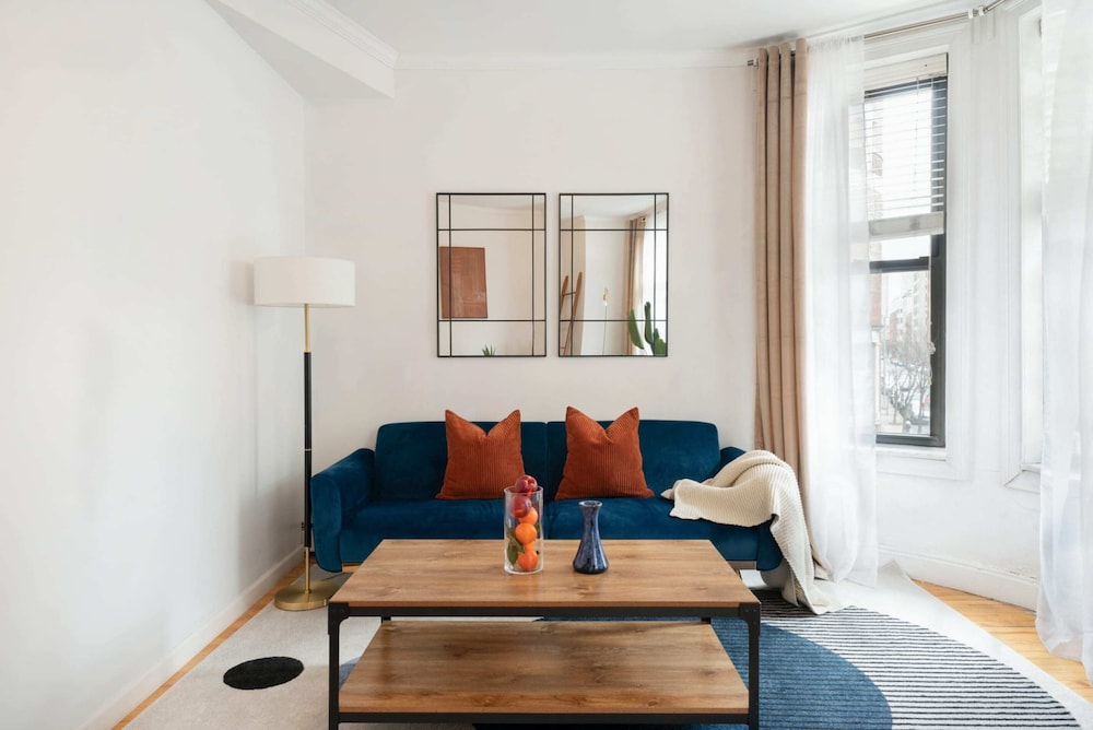139 West Village Apt