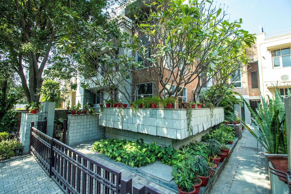Opulent Antique 3br Villa in Gurugram