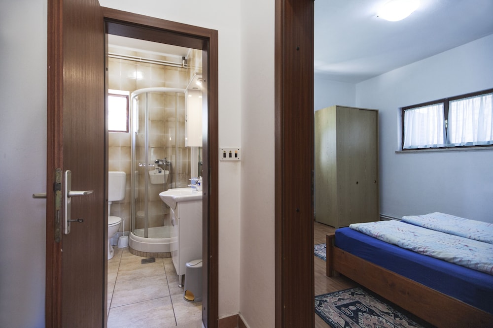 Apartments Bubamara 1398