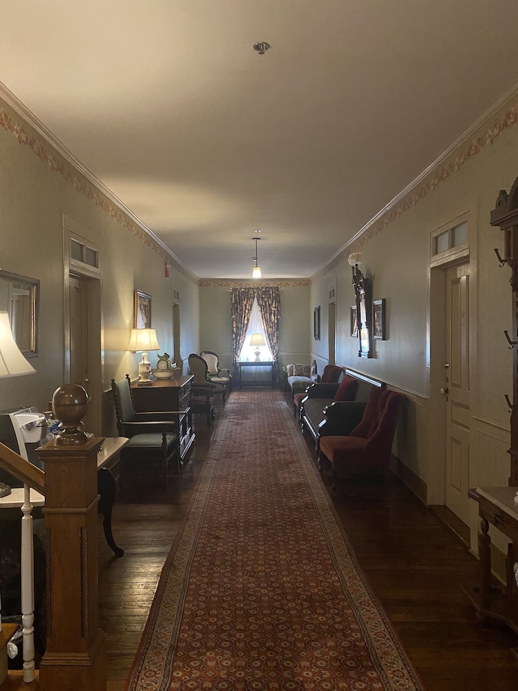 Atlantic Hotel