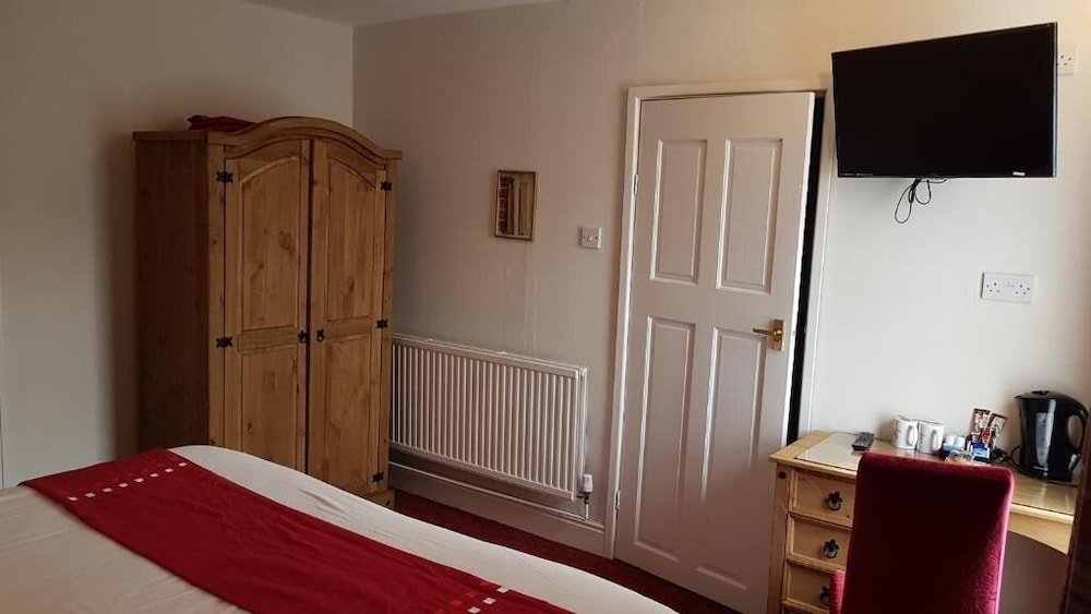 Meadows Way Guest House
