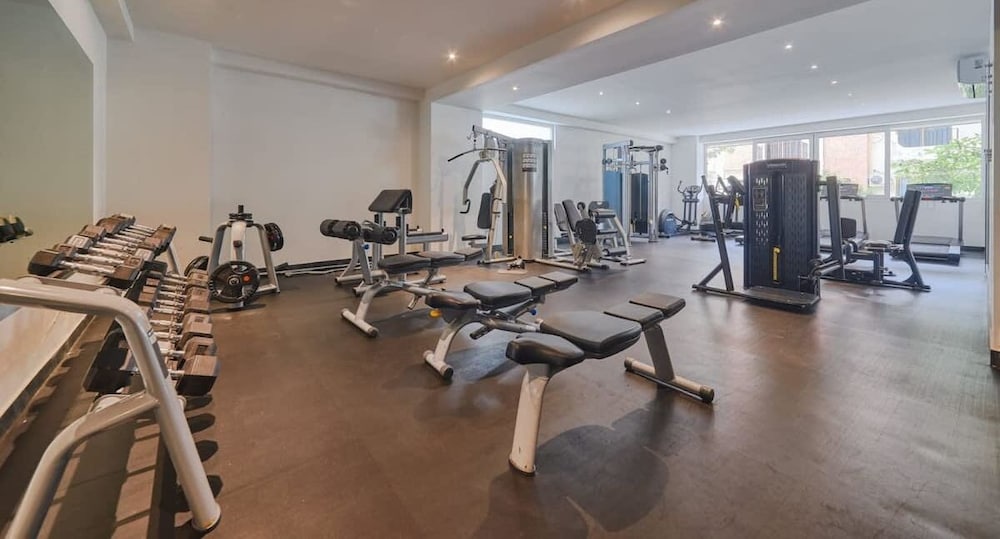 Luxurious 1BR Condo in Zona Romantica - Pool