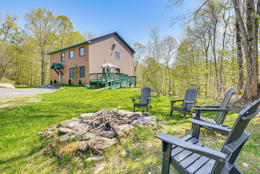 Fish, Hike & Ski: Spacious Family Escape in Eden